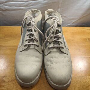 Ugg Bethany Water Resistant Chukka Winter Boot Light Gray Womens Size 9.5